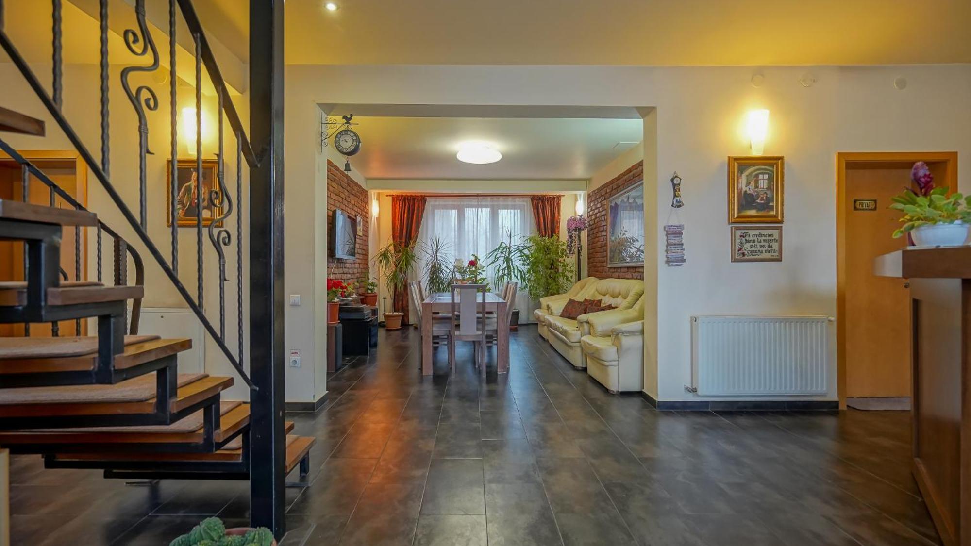 Pension Bavaria Brasov Bagian luar foto